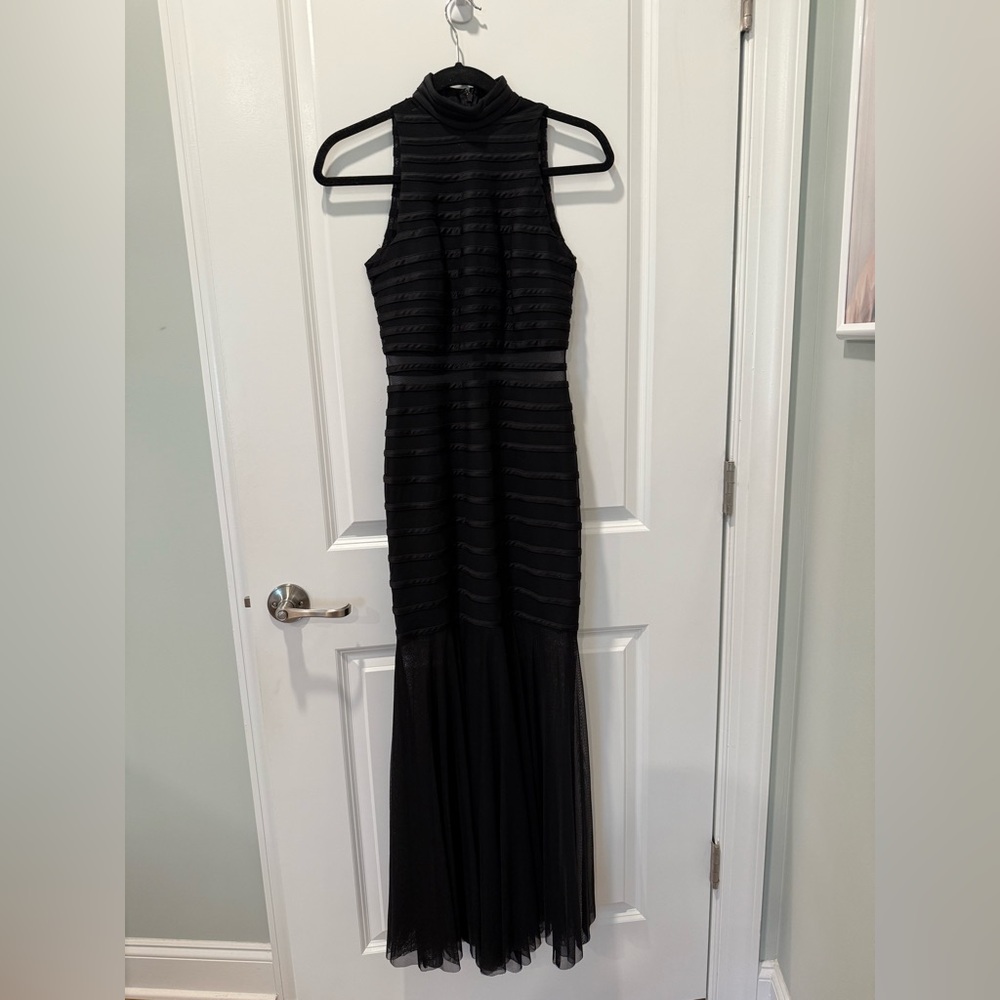 Black Classy High Neck Mermaid-Tail Style Dress with Mesh Detail